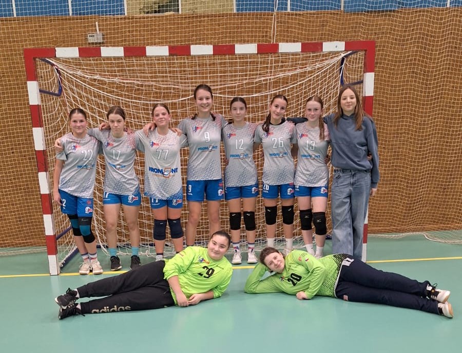 Starší žákyně zahájily jarní část Středočeské ligy se ctí