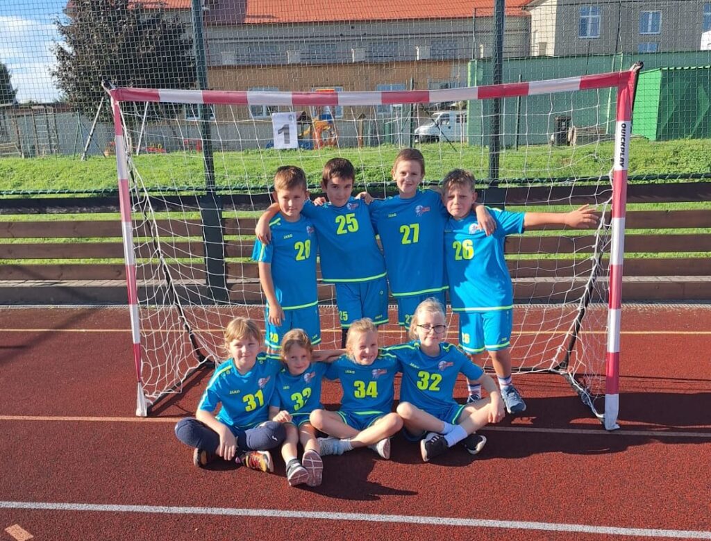 Přípravka Házená Poděbrady odstartovala sezónu pod otevřeným nebem!