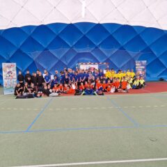 Poděbradská školní liga miniházené vstoupila do 8. ročníku. Děti z Poděbrad a okolí opět ukázaly, že házená má budoucnost