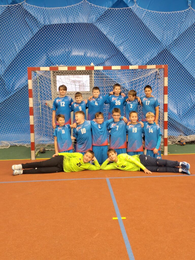 Mladší žáci Házené Poděbrady zakončili podzimní část Středočeské ligy suverénními výkony v domácí hale