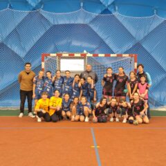 Mladší žákyně Házené Poděbrady si užily přátelské modelové utkání s Handball Club Kolín