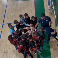 Mladší žáci Házené Poděbrady zvládli náročný vstup do jara. Ve Zruči vybojovali tři vítězství a posun na průběžné 3. místo