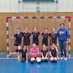 Mladší žákyně: Proti lídrovi se ctí, ve druhém utkání drama o gól