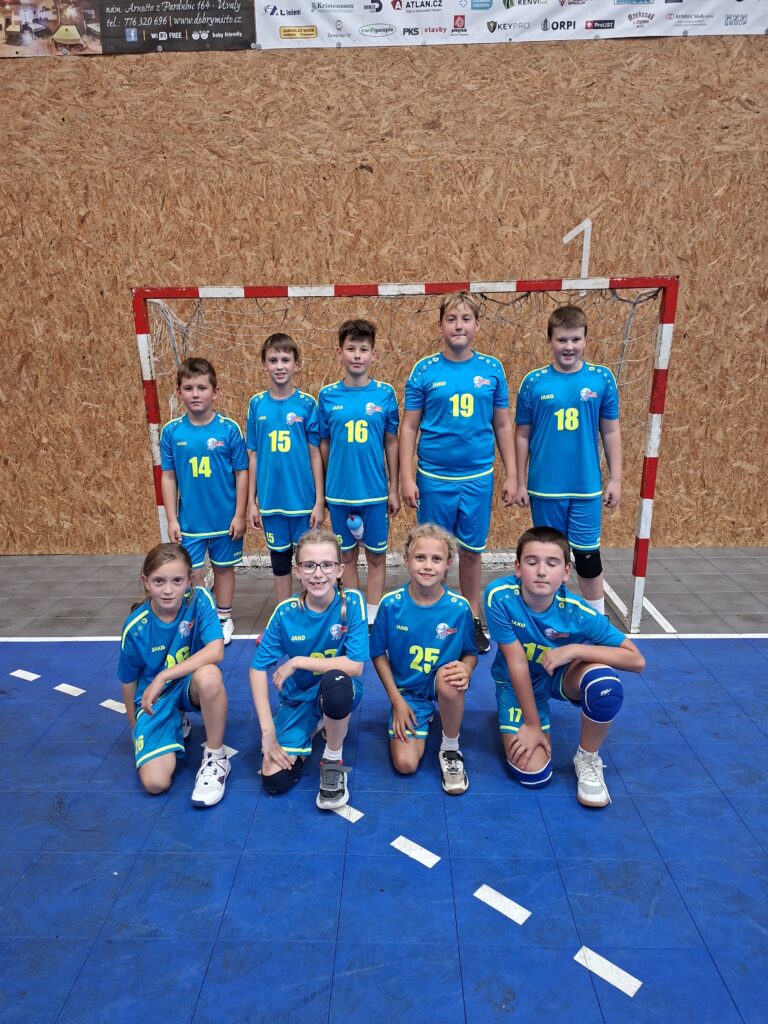 Minižactvo Házené Poděbrady zahájilo Středočeskou ligu miniházené 4+1